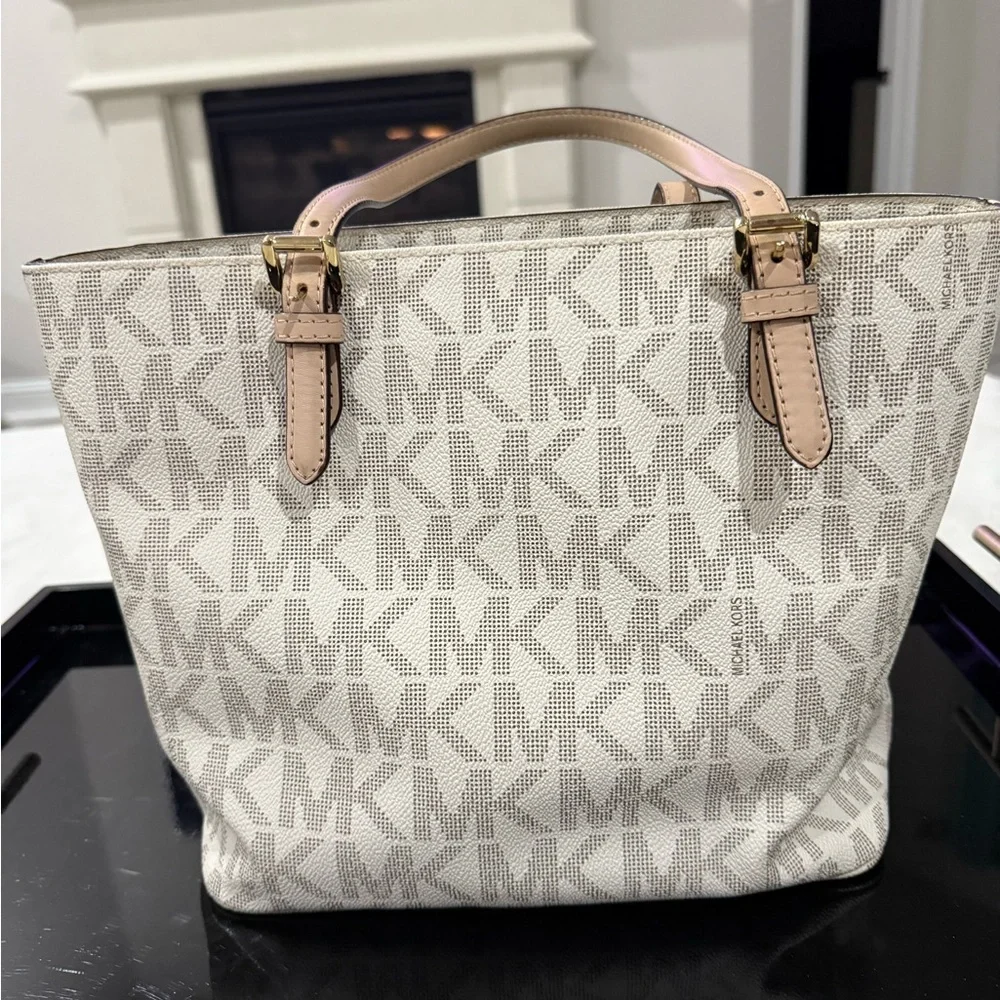 Michael Kors Beige and Tan Shoulder Bag